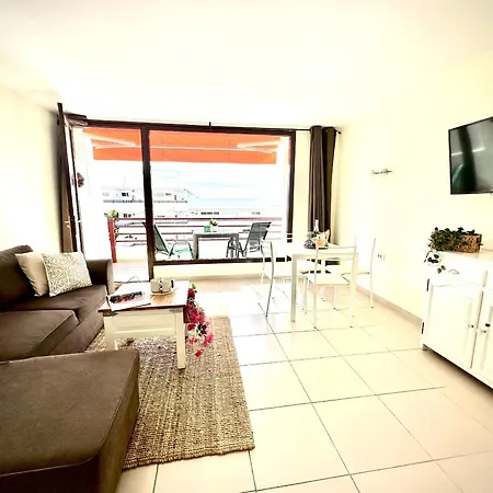 Seafront Serenity By Deihu Experiences *