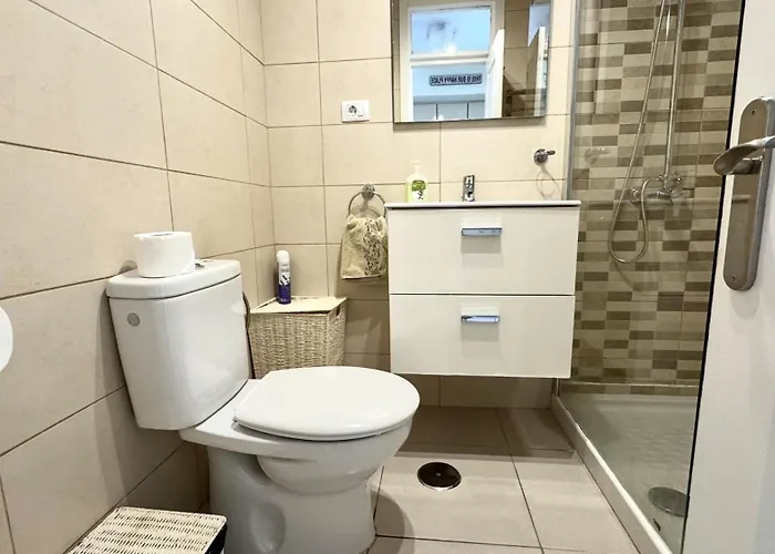 Seafront Serenity By Deihu Experiences Διαμέρισμα