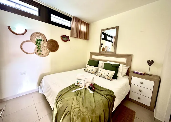 Seafront Serenity By Deihu Experiences