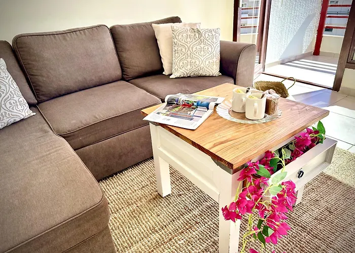 Seafront Serenity By Deihu Experiences Apartmán *