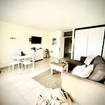 Seafront Serenity By Deihu Experiences Apartman Playa de las Américas