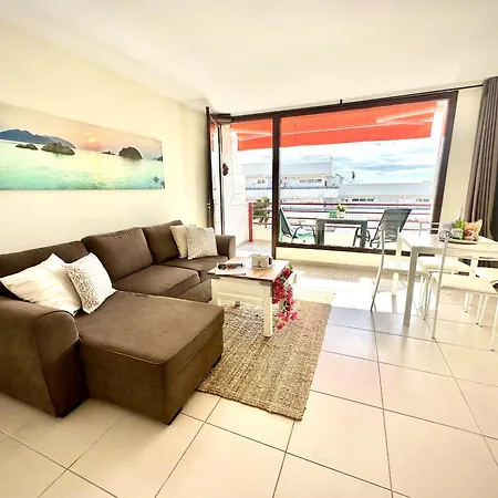 Seafront Serenity By Deihu Experiences Lägenhet