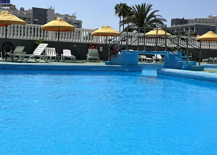 Lägenhet Seafront Serenity By Deihu Experiences